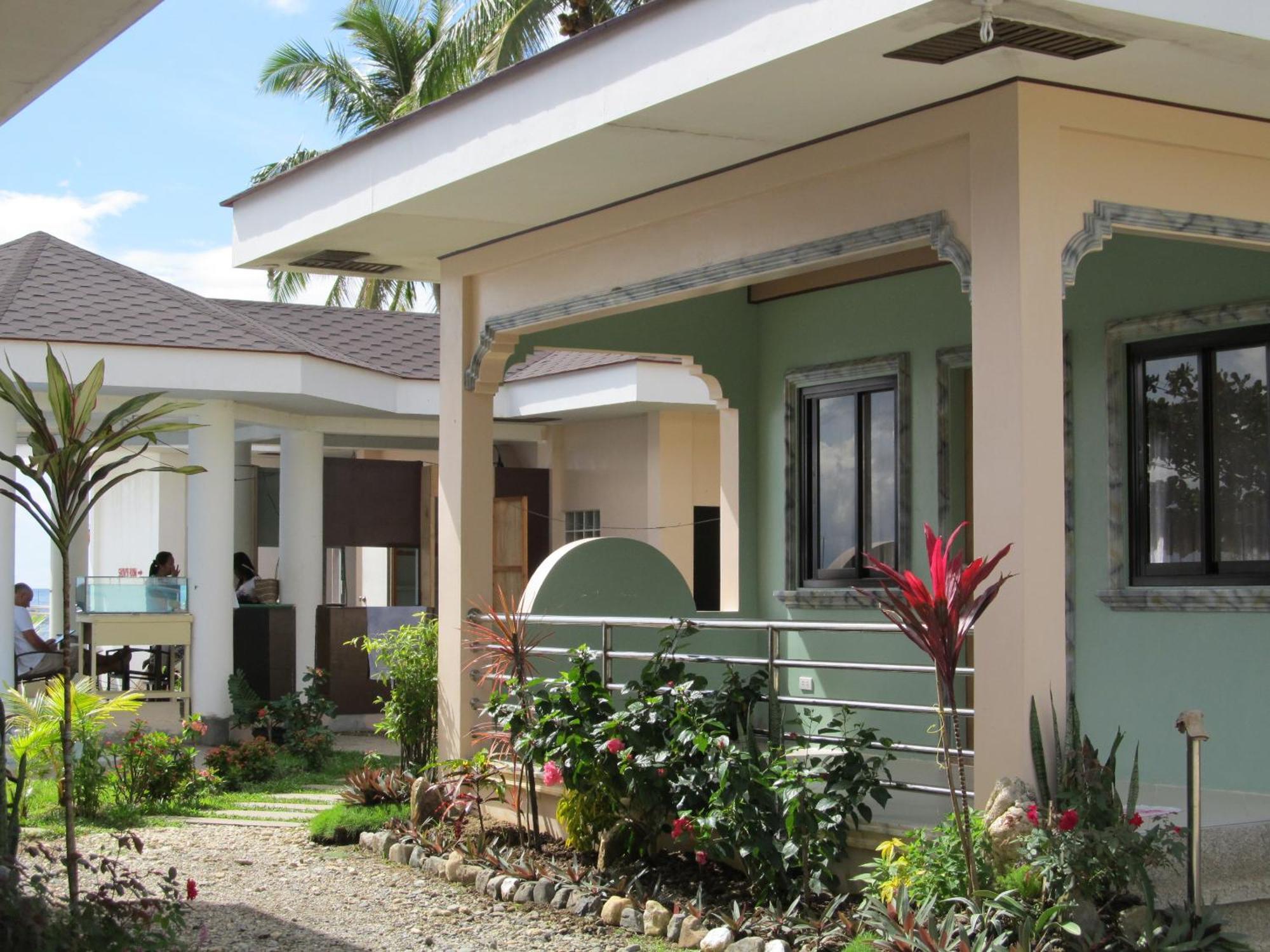 Ucoy Beach Resort Libertad Buitenkant foto