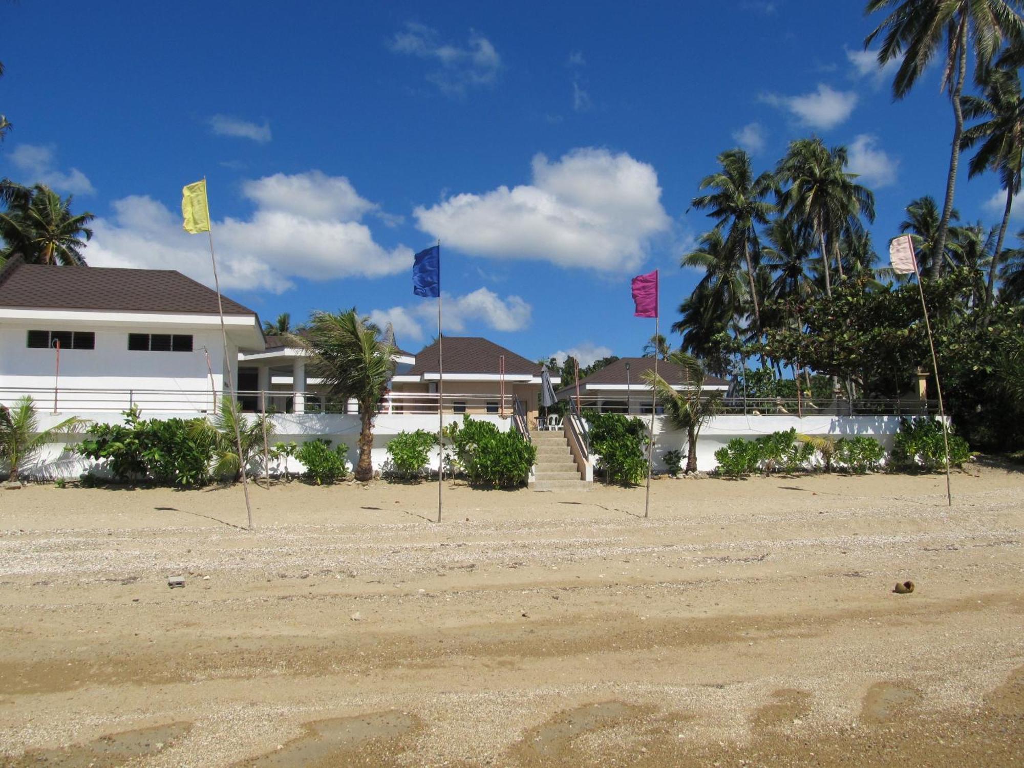Ucoy Beach Resort Libertad Buitenkant foto