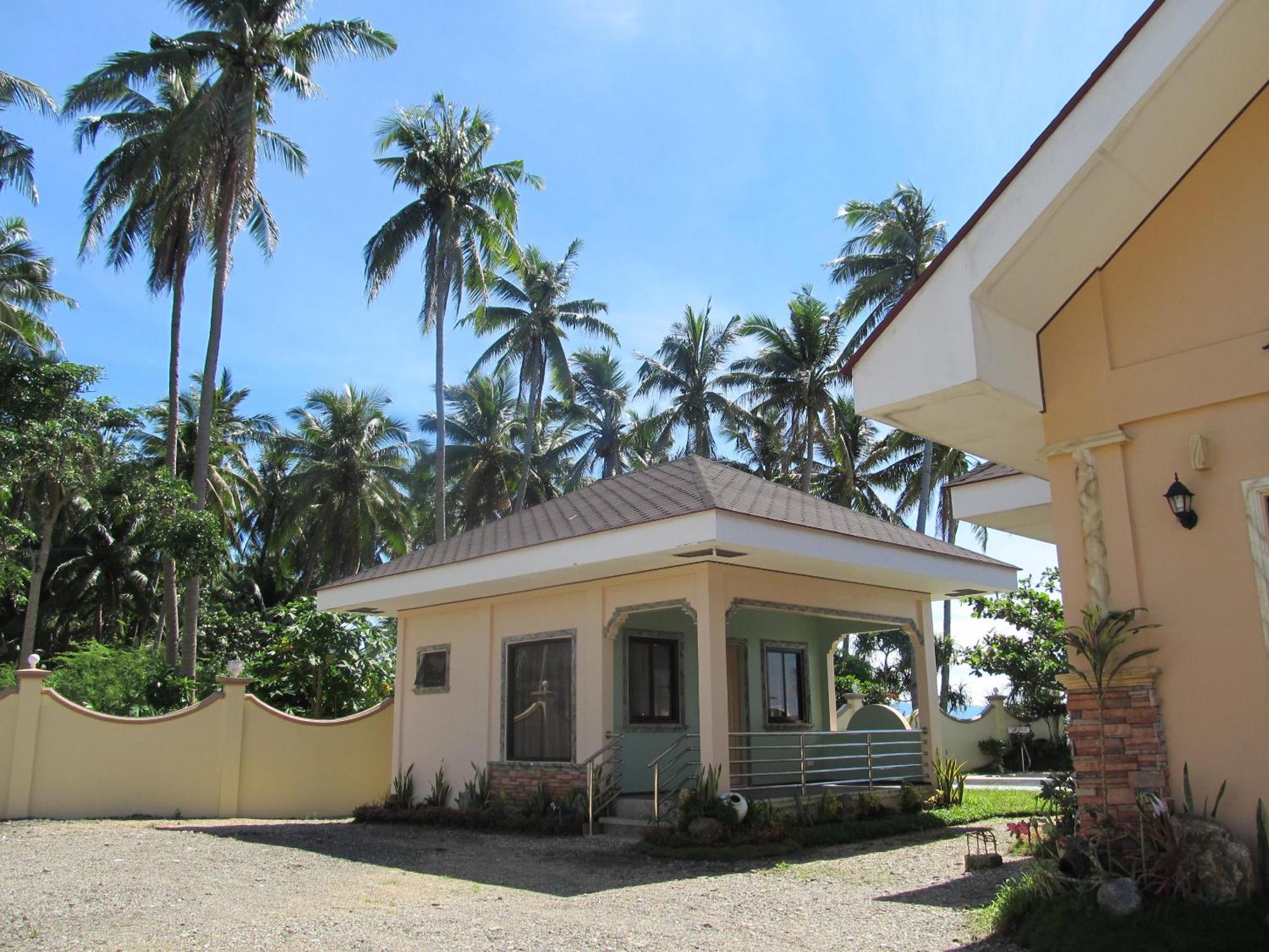 Ucoy Beach Resort Libertad Buitenkant foto