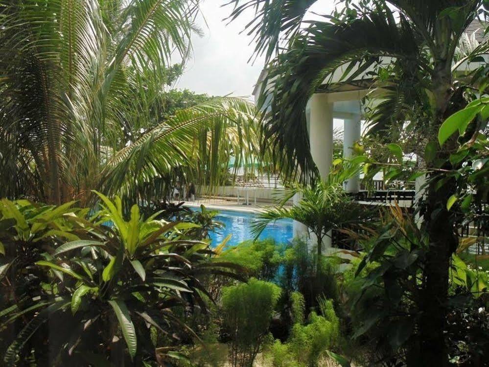 Ucoy Beach Resort Libertad Buitenkant foto